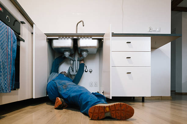 Professional Pipe Repair technician working in Eaton, IN